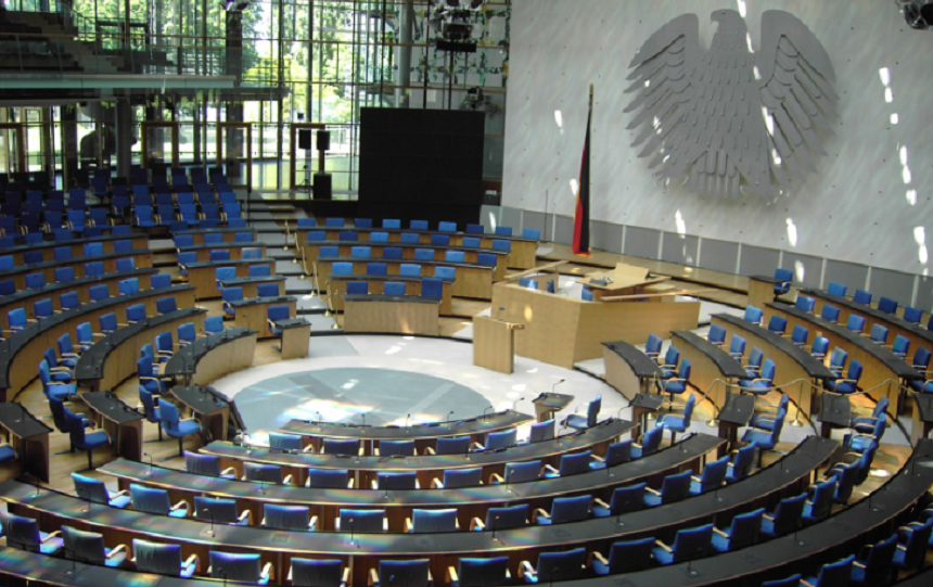 Extrema dreaptă germană, amendată de Budestag cu privire la finanţări ilegale