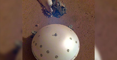 Primul cutremur detectat pe planeta Marte