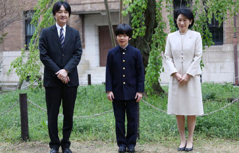 Cuţite, găsite pe biroul de la noua şcoală a prinţului japonez Hisahito 
