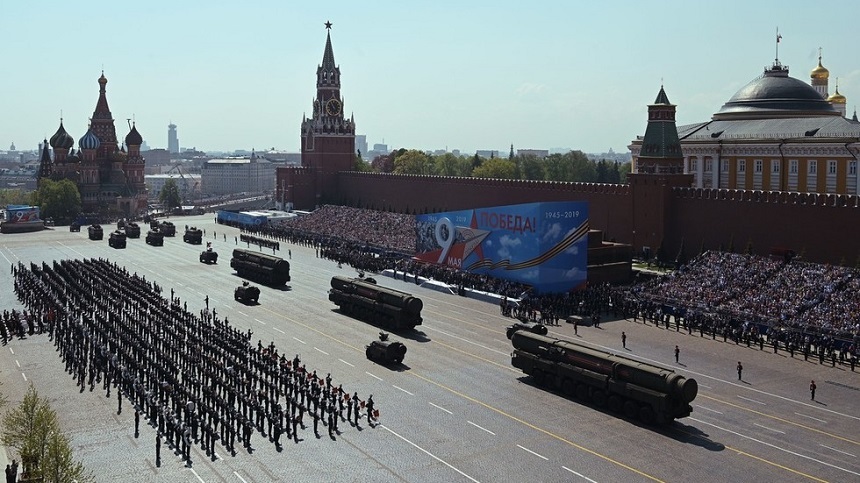  Paradă militară la Moscova cu ocazia aniversării a 74 de ani de la victoria împotriva Germaniei în Al Doilea Război Mondial - VIDEO

