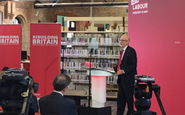 Liniile roşii ale lui May există în continuare, iar Guvernul nu a prezentat vreo propunere importantă laburiştilor în vederea ieşirii din impasul Brexitului, afirmă Corbyn
