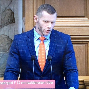 Un politician danez îşi face campanie electorală pe Pornhub

