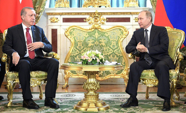 Erdogan acuză regimul sirian, într-o convorbire cu Putin,de ”sabotarea” cooperării turco-ruse prin atacurile de la Idleb