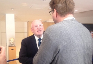 Frans Timmermans: Încerc să conving instituţiile din România să nu adopte legislaţia penală. E mai bine să previi decât să corectezi
