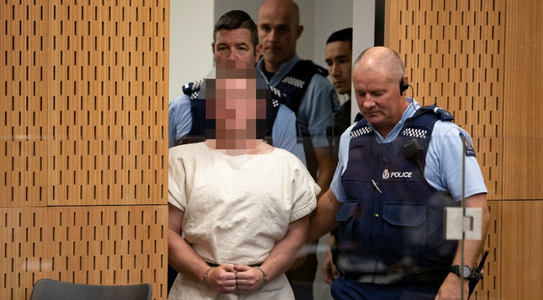 Noua Zeelandă: Autorul atacului terorist din Christchurch, pus sub acuzare pentru terorism

