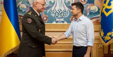 Noul preşedinte ucrainean Volodimir Zelenski îl destituie pe şeful armatei Viktor Mujenko şi-l înlocuieşte cu generalul Ruslan Komşak