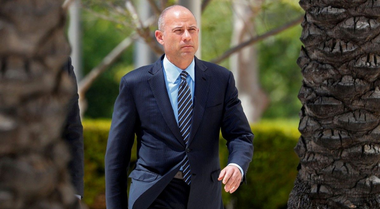 Avocatul lui Stormy Daniels, Michael Avenatti, acuzat de furtul unor bani destinaţi clientei sale
