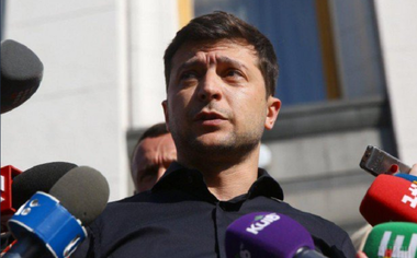 Zelenski, ”un pic şocat” după trei zile de preşedinţie
