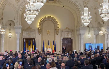 NYT: Francisc, în România pentru a avertiza cu privire la pericolul populismului, în ascensiune în Europa după alegerile europene