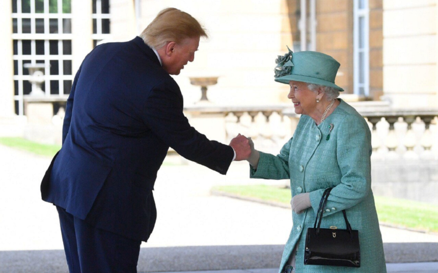 Trump, primit de regina Elizabeth a II-a la Palatul Buckingham