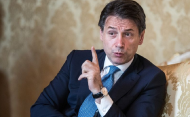 Şeful Guvernului italian Giuseppe Conte, pregătit să demisioneze dacă nu încetează polemicile între Liga lui Salvini şi M5S a lui Di Maio