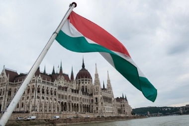 Guvernul Ungariei depune un proiect de lege care i-ar oferi un control sporit asupra comunităţii ştiinţifice