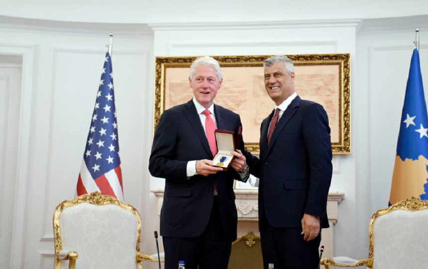 Clinton, invitat de onoare la marcarea a ”20 de ani de libertate” în Kosovo