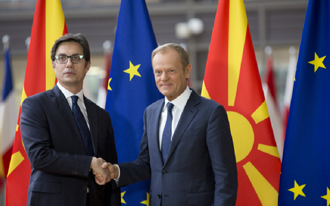 Tusk cere Macedoniei de Nord şi Albaniei răbdare în privinţa deschiderii negocierilor de aderare, în contextul în care unele state se opun extinderii UE în Balcanii Occidentali, evocând greşeli în extinderea în Europa de Est