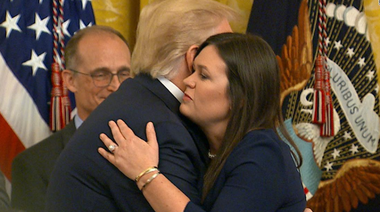 Trump anunţă plecarea la sfârşitul lunii a lui Sarah Huckabee Sanders din postul de purtătoare de cuvânt a Casei Albe