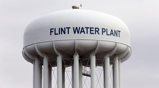 Procuratura din statul american Michigan abandonează proceduri penale într-un vast scandal al contaminării apei cu plumb la Flint, în vederea refacerii dosarului
