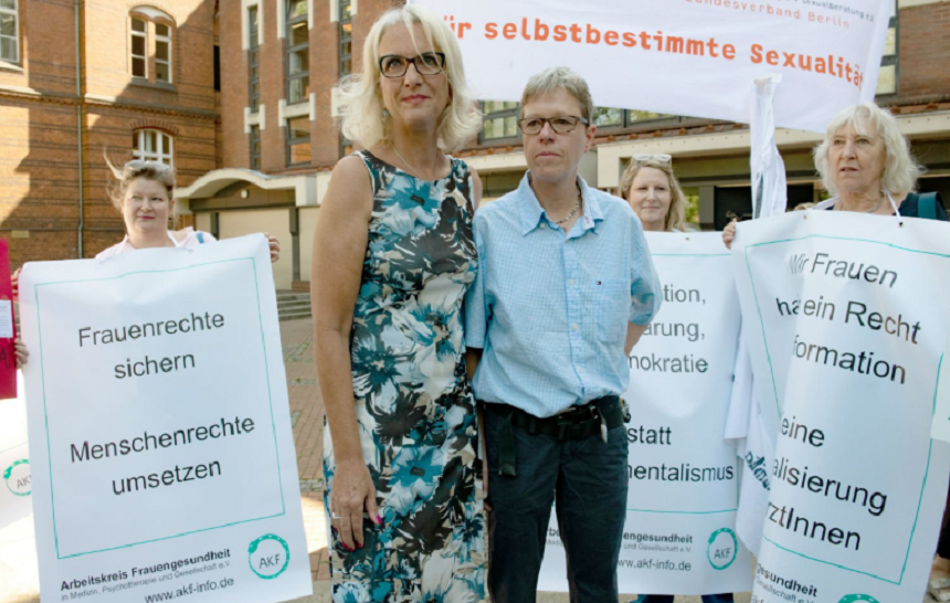 Două femei ginecolog, condamnate în Germania de ”publicitate” a avortului, în pofida unei reforme recente în domeniu