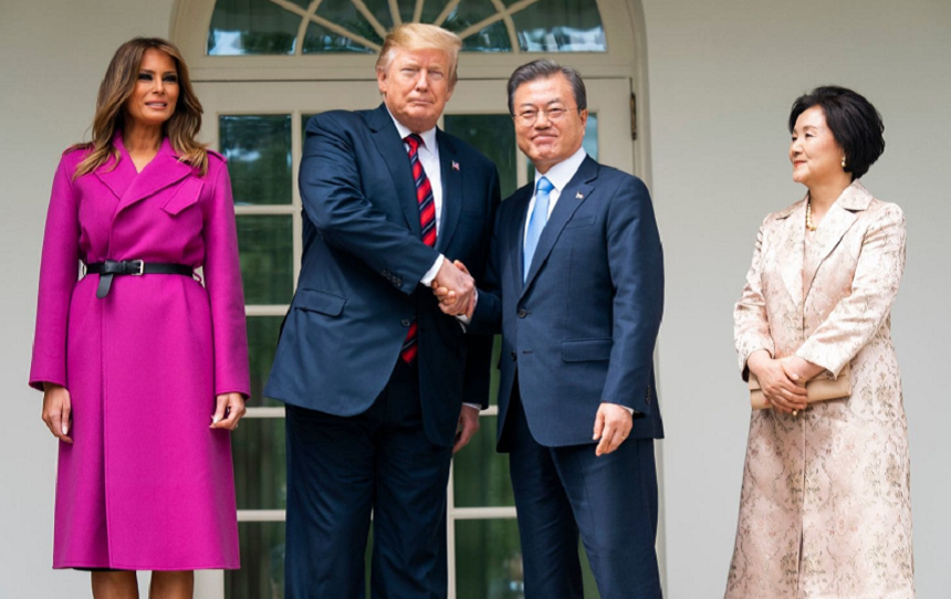 Trump, în vizită în Coreea de Sud după summitul G20; preşedintele american intenţionează să viziteze Zona Demilitarizată dar nu are în vedere un summit trilateral cu Moon şi Kim 