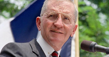 Miliardarul Ross Perot, candidat în două rânduri la Casa Albă, decedat la vârsta de 89 de ani