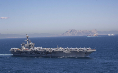 Marinar american, dat dispărut de la bordul portavionului USS Abraham Lincoln, la Golful Persic, căutat de miercuri de crucişătorul american USS Leyte Gulf, fregata spaniolă Mendez Nunez şi nava pakistaneză PSN Aslat 