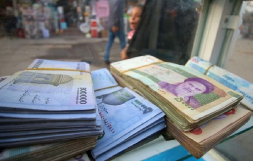 Iranul taie patru zerouri ale rialului şi îşi schimbă numele monedei naţionale în ”toman”