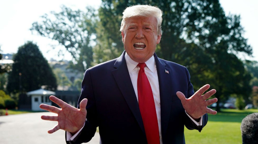 Trump îşi acuză de motivaţii politice opozanţii care-l acuză de rasism 