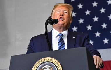 Trump ameninţă să părăsească Organizaţia Mondială a Comerţului ”dacă va trebui”