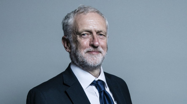 Partidul laburist vrea să-l dea jos de la putere pe Boris Johnson printr-o moţiune de cenzură, să organizeze alegeri generale şi un referendum pe tema apartenenţei la UE, pentru a evita un Brexit fără acord