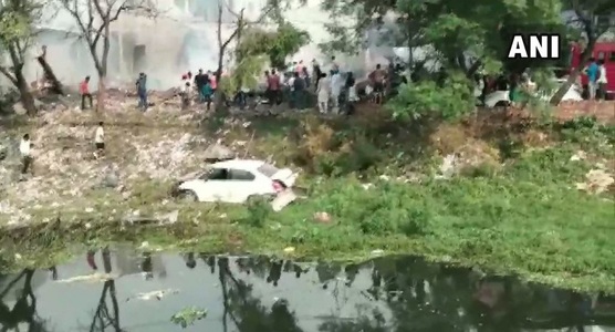 India - O explozie la o fabrică de artificii a ucis 14 oameni

