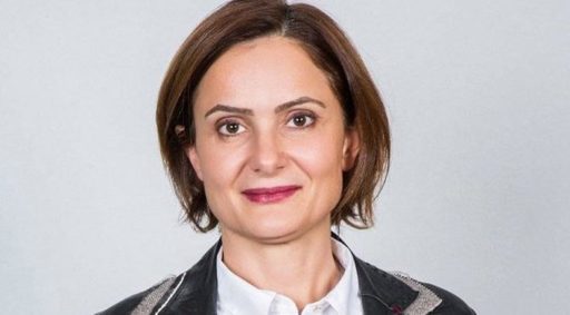 Turcia - Reprezentantă a opoziţiei, condamnată la peste 9 ani de închisoare pentru că l-a insultat pe Erdogan şi a făcut propagandă teroristă