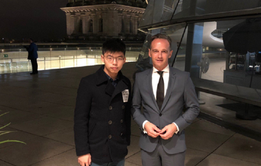 Întâlnire la Berlin între activistul din Hong Kong Joshua Wong şi ministrul german de Externe Heiko Maas