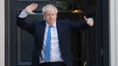 Londra publică raportul ”Operaţiunea Yellowhammer”, care relevă nepregătirea M.Britanii de un Brexit fără acord în faţa pericolelor inflaţiei, penuriilor şi tensiunilor sociale