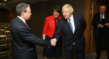 DUP ar accepta reglementări europene pe care să le aleagă Parlamentul regional din Irlanda de Nord