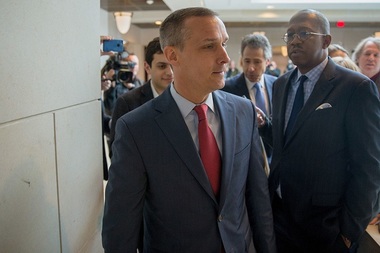 Fostul director de campanie al lui Trump şi-a apărat şeful într-o audiere haotică legată de posibila punere sub acuzare a preşedintelui