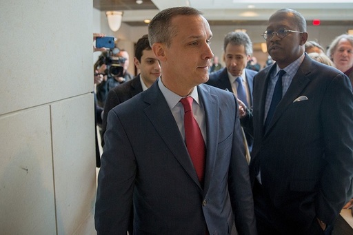 Fostul director de campanie al lui Trump şi-a apărat şeful într-o audiere haotică legată de posibila punere sub acuzare a preşedintelui