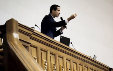 Parlamentul venezuelean îl confirmă pe Juan Guaido preşedinte interimar, în urma încheierii unui acord între o parte a opoziţiei şi Guvern în vederea întoarcerii unor deputaţi chavişti în Adunarea Naţională