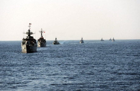Iranul va organiza pe 22 septembrie parada sa militară anuală, cu 200 de fregate ale Gărzilor Revoluţionare