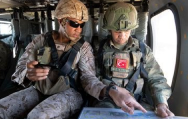 SUA continuă să trimită armament şi vehicule kurzilor în Siria