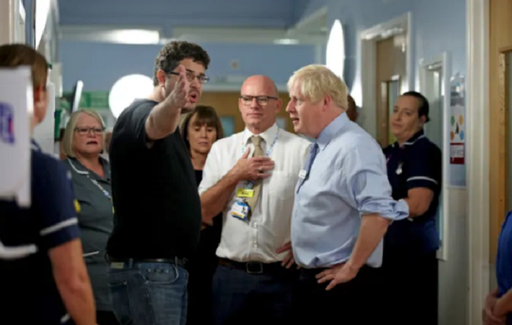 Boris Johnson, prins în flagrant delict minţind