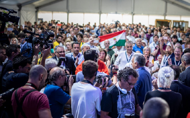 Întâlnire între extrema dreaptă şi populişti la Roma