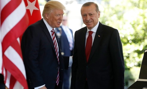 Casa Albă: Forţele americane nu vor susţine operaţiunile Turciei în Siria pentru crearea ”zonei sigure”