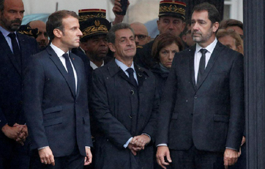 Macron îndeamnă să se facă ”bloc” împotriva ”islamismului”, Castaner audiat în urma atacului de la Prefectura Poliţiei Parisului