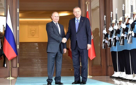Putin l-a îndemnat pe Erdogan ”să se gândescă bine” înainte să lanseze ofensiva în Siria