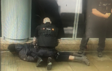 Mai multe persoane înjunghiate într-un centru comercial la Manchester; un suspect arestat; poliţia antiteroristă preia ancheta