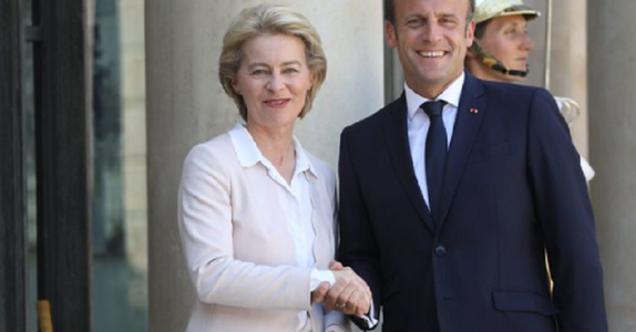 Macron îi primeşte pe von der Leyen şi Tusk după cina cu Merkel la Élysée
