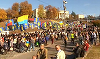 Naţionaliştii defilează la Kiev într-un marş împotriva ”capitulării” lui Zelenski în faţa rebelilor proruşi şi Moscovei