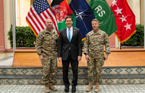 SUA şi-au redus trupele în Afganistan cu 2.000 de oameni fără să anunţe public, anunţă comandantul forţelor americane şi din cadrul NATO, generalul Scott Miller, dar nu-şi retrag trupele din această ţară la fel ca din Siria, dă asigurări Mark Esper