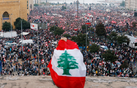 Contestarea în stradă din Liban, hotărâtă să nu renunţe, în pofida reformelor anunţate de premierul Saad Hariri