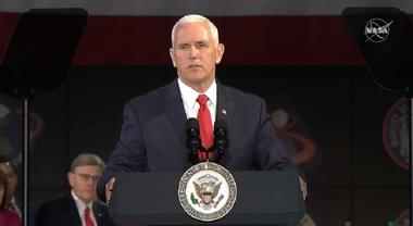 Mike Pence acuză China de ”îngrădirea drepturilor şi libertăţilor” din Hong Kong şi critică atitudinea supusă a Nike şi NBA faţă de Beijing