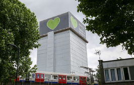 Răspunsul pompierilor în incendiul de la Turnul Grenfell din Londra, marcat de ”lacune grave”, relevă un raport 